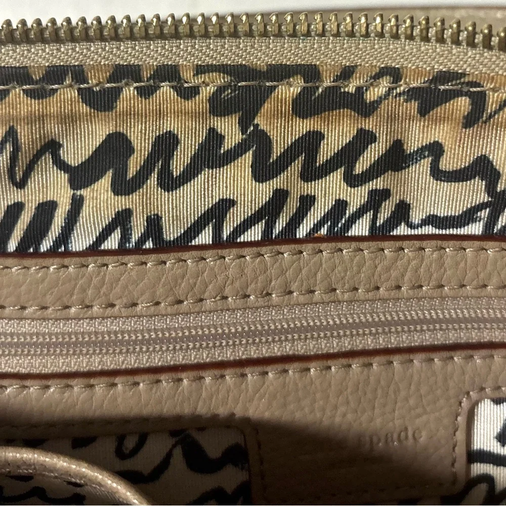 Kate Spade Baxter Street Marian Beige‎ Leather Satchel Purse Flaw Pen Mark C Pic
